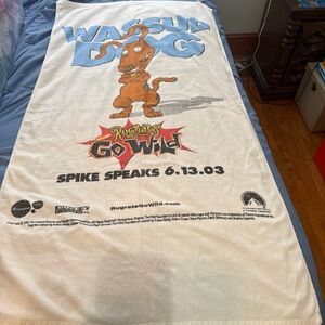 RARE Vintage '03 Rugrats‎ Go Wild Spike Wassup Dog Beach Towel Promo Nickelodeon